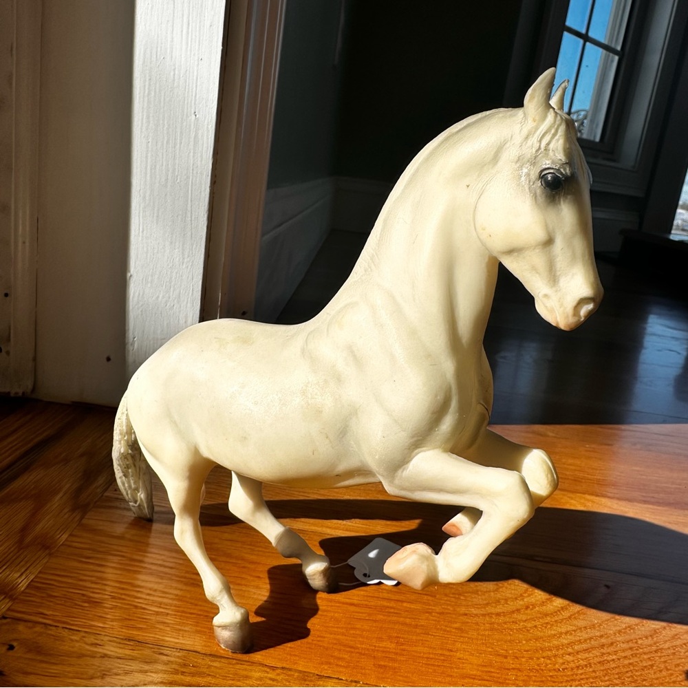 Vintage Breyer Rearing Lipizzan Stallion Alabaster #620 7.5" - Picture 2 of 14